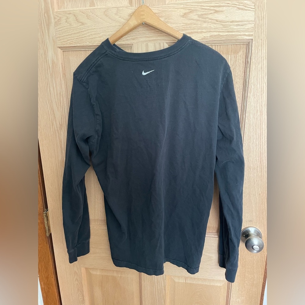 nike black longsleeve tee